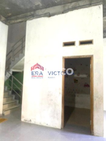 Rumah Minimalis Terbaik Siap Huni di Mojoroto LT 77m2 Rumah Minimalis Terbaik Siap Huni di Mojoroto LT 77m2