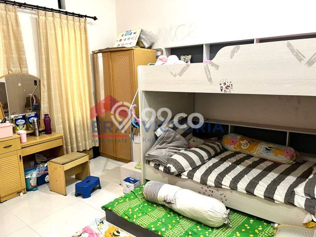 KESEMPATAN TERBAIK! Rumah Asri area , LT 160m2m² Bangunan 320m2m² KESEMPATAN TERBAIK! Rumah Asri area , LT 160m2m² Bangunan 320m2m²