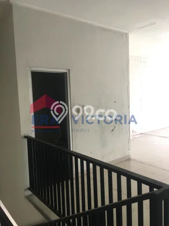 Disewakan Ruko di Kawasan Ramai Kediri Luas 90m2 Disewakan Ruko di Kawasan Ramai Kediri Luas 90m2