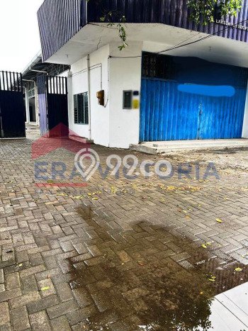 Area Ramai! Gudang Dijual di Blimbing untuk Bisnis Luas Bangunan 330m2 Area Ramai! Gudang Dijual di Blimbing untuk Bisnis Luas Bangunan 330m2