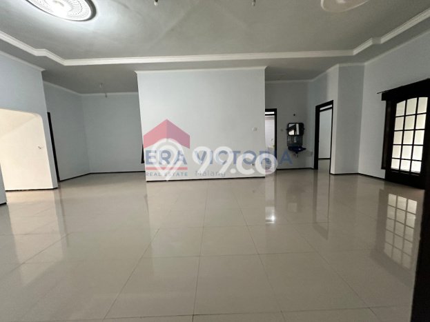 Dijual Rumah 6 Kamar Lokasi Strategis Nyaman dan Strategis di Lowokwaru Dijual Rumah 6 Kamar Lokasi Strategis Nyaman dan Strategis di Lowokwaru