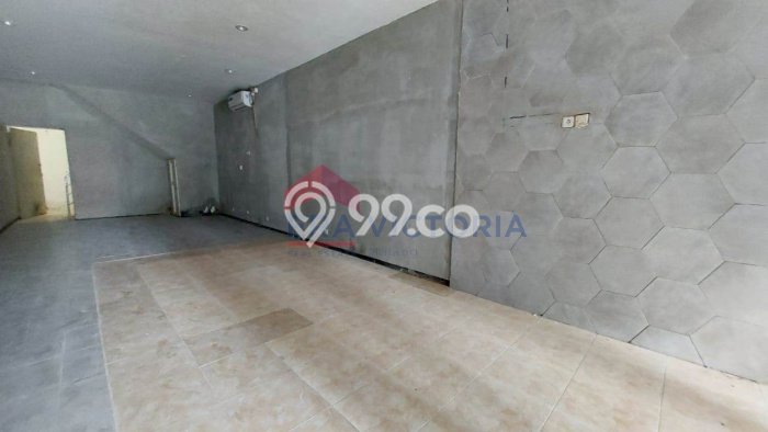 Ruko Premium Kawasan Soekarno Hatta, Luas 140m², Area Komersial, Akses Soekarno Hatta, Malang, Malang Ruko Premium Kawasan Soekarno Hatta, Luas 140m², Area Komersial, Akses Soekarno Hatta, Malang, Malang