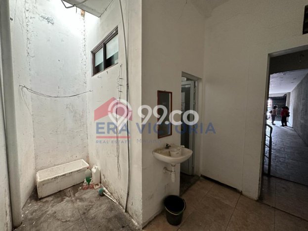 Ruko Premium Kawasan Soekarno Hatta, Luas 140m², Area Komersial, Akses Soekarno Hatta, Malang, Malang Ruko Premium Kawasan Soekarno Hatta, Luas 140m², Area Komersial, Akses Soekarno Hatta, Malang, Malang