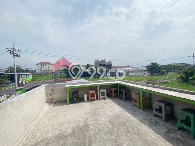 Ruko Dijual di Lowokwaru Malang dengan Luas Bangunan 200m2 Ruko Dijual di Lowokwaru Malang dengan Luas Bangunan 200m2