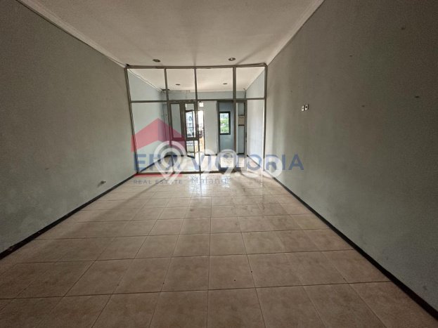 Ruko Premium Kawasan Soekarno Hatta, Luas 140m², Area Komersial, Akses Soekarno Hatta, Malang, Malang Ruko Premium Kawasan Soekarno Hatta, Luas 140m², Area Komersial, Akses Soekarno Hatta, Malang, Malang