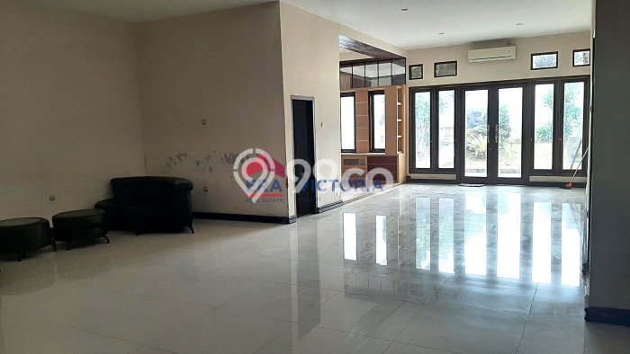 Lokasi Strategis! Dijual Ruko Bisnis di Pare, Kediri Kondisi Baik Lokasi Strategis! Dijual Ruko Bisnis di Pare, Kediri Kondisi Baik