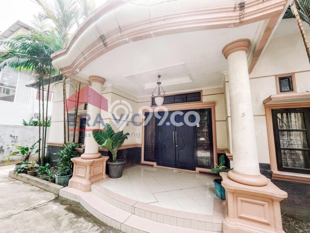 For Sale Rumah Mewah Exclusive di Samarinda Ulu, Samarinda For Sale Rumah Mewah Exclusive di Samarinda Ulu, Samarinda