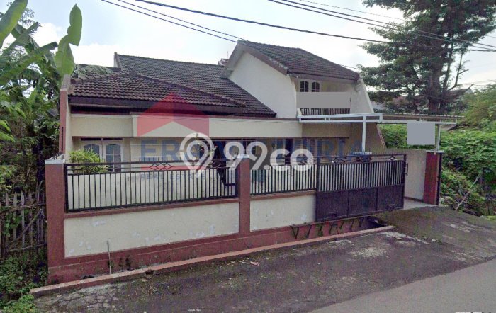 Dijual Rumah 6 Kamar Lokasi Strategis Nyaman dan Strategis di Lowokwaru Dijual Rumah 6 Kamar Lokasi Strategis Nyaman dan Strategis di Lowokwaru