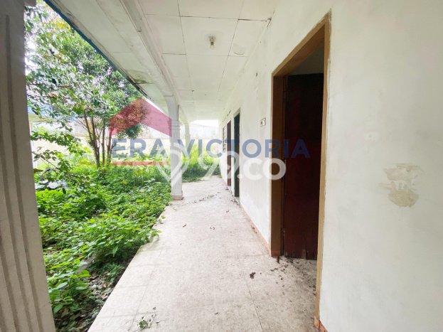 LISTING BARU! Rumah di Blimbing, Ready, 6 KT, Dekat Blimbing, Malang, Malang, LT 1019m2m² Bangunan 1149m2m² LISTING BARU! Rumah di Blimbing, Ready, 6 KT, Dekat Blimbing, Malang, Malang, LT 1019m2m² Bangunan 1149m2m²