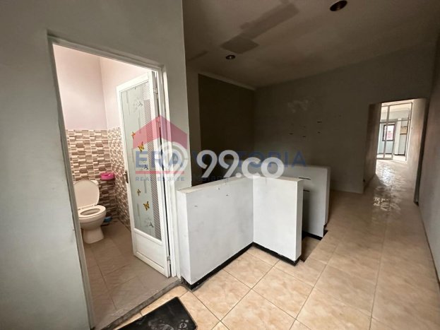 Ruko Premium Kawasan Soekarno Hatta, Luas 140m², Area Komersial, Akses Soekarno Hatta, Malang, Malang Ruko Premium Kawasan Soekarno Hatta, Luas 140m², Area Komersial, Akses Soekarno Hatta, Malang, Malang