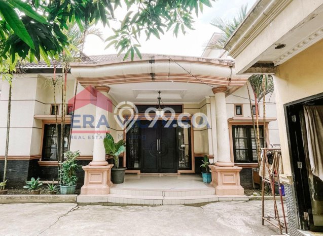 For Sale Rumah Mewah Exclusive di Samarinda Ulu, Samarinda For Sale Rumah Mewah Exclusive di Samarinda Ulu, Samarinda