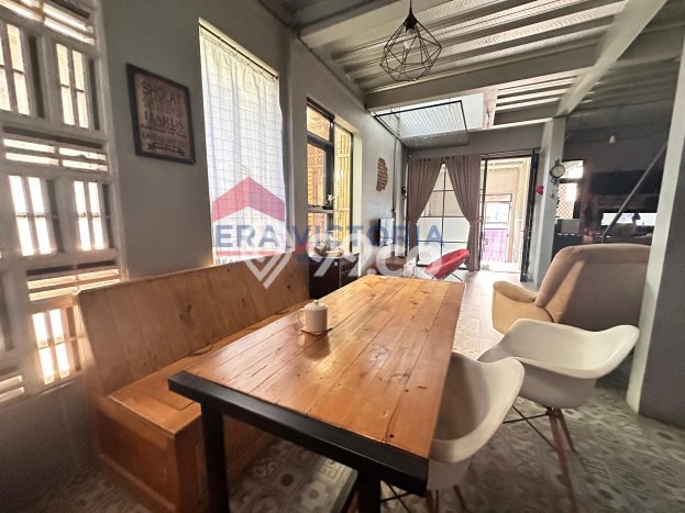 Dijual Rumah 4 Kamar Lokasi Ideal Nyaman dan Strategis di Blimbing Dijual Rumah 4 Kamar Lokasi Ideal Nyaman dan Strategis di Blimbing