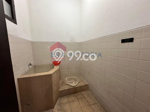 Dijual Rumah 6 Kamar Lokasi Strategis Nyaman dan Strategis di Lowokwaru Dijual Rumah 6 Kamar Lokasi Strategis Nyaman dan Strategis di Lowokwaru