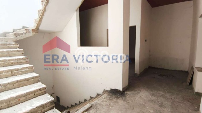 Best Deal Hunian Mewah Ideal dan Luas di Pakis, Malang Best Deal Hunian Mewah Ideal dan Luas di Pakis, Malang