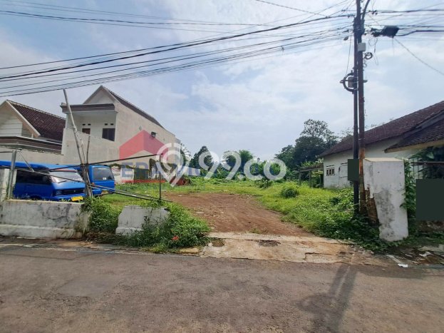Kavling Tanah Dijual di Sukun, Malang, Luas 709m2 Area Strategis Kavling Tanah Dijual di Sukun, Malang, Luas 709m2 Area Strategis