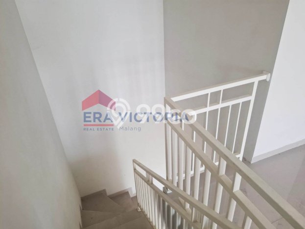 Ruko Dijual di Malang LT 35m2 & LB 70m2 Lokasi Terbaik! Ruko Dijual di Malang LT 35m2 & LB 70m2 Lokasi Terbaik!