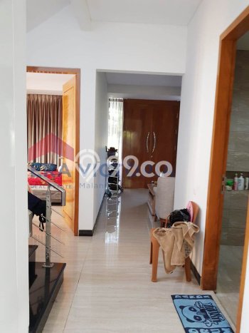Lokasi strategis! Rumah siap pakai disewakan di Blimbing LB 372m2 Lokasi strategis! Rumah siap pakai disewakan di Blimbing LB 372m2