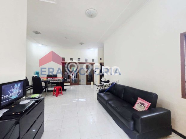 Rumah Akses Mudah area , Malang, LT 204m2m² LB 150m2m² Rumah Akses Mudah area , Malang, LT 204m2m² LB 150m2m²