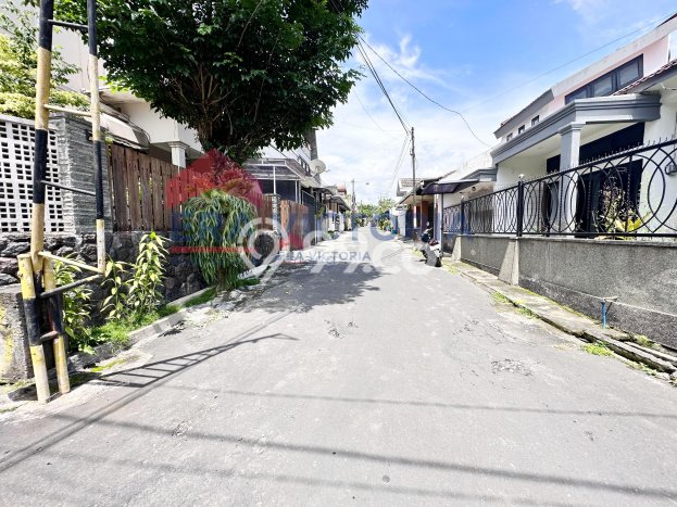 Rumah Modern Cantik 3 KT Siap Huni di Sukun Rumah Modern Cantik 3 KT Siap Huni di Sukun