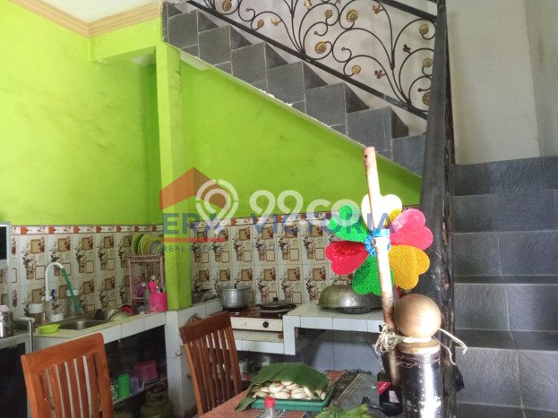 HARGA SPESIAL! Rumah di Ngasem, Kediri, LT 210m2m² LB 218m2m² HARGA NEGO! HARGA SPESIAL! Rumah di Ngasem, Kediri, LT 210m2m² LB 218m2m² HARGA NEGO!
