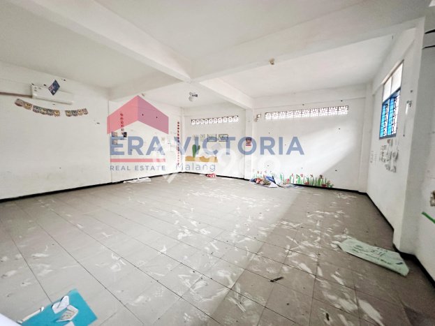 Rumah Bagus Siap Huni Di Blimbing Luas 700m2 Aman Rumah Bagus Siap Huni Di Blimbing Luas 700m2 Aman