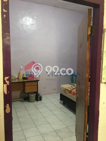 Rumah Berkualitas Kediri, Kediri, Luas 319m2m² Bangunan 319m2m² Rumah Berkualitas Kediri, Kediri, Luas 319m2m² Bangunan 319m2m²