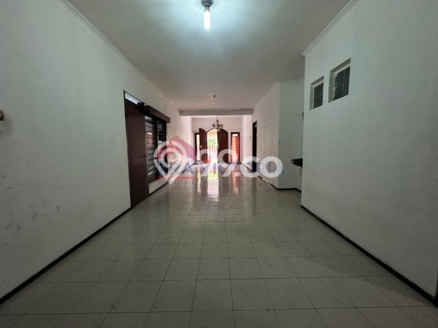 Disewakan Hunian Konsep Modern di Sukun Malang dengan 4 KT Disewakan Hunian Konsep Modern di Sukun Malang dengan 4 KT