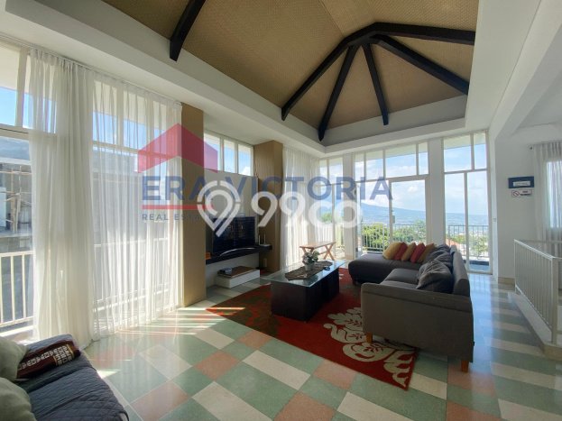 For Sale Rumah Elit Exclusive di Batu, Batu For Sale Rumah Elit Exclusive di Batu, Batu