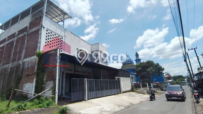 Best Deal Hunian Mewah Ideal dan Luas di Pakis, Malang Best Deal Hunian Mewah Ideal dan Luas di Pakis, Malang
