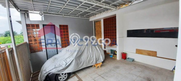 Dijual Rumah 4 Kamar Lokasi Ideal Nyaman dan Strategis di Blimbing Dijual Rumah 4 Kamar Lokasi Ideal Nyaman dan Strategis di Blimbing