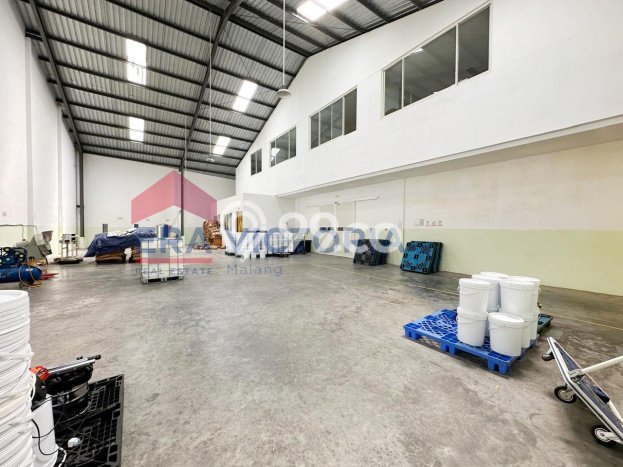 Disewakan Gudang Bisnis di Purwosari Pasuruan Harga Sewa Menarik Bisa Nego Disewakan Gudang Bisnis di Purwosari Pasuruan Harga Sewa Menarik Bisa Nego