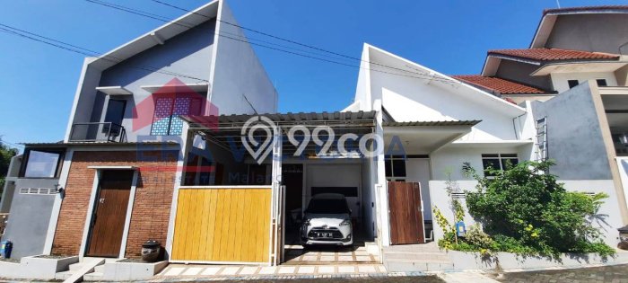 Dijual Rumah 4 Kamar Lokasi Ideal Nyaman dan Strategis di Blimbing Dijual Rumah 4 Kamar Lokasi Ideal Nyaman dan Strategis di Blimbing