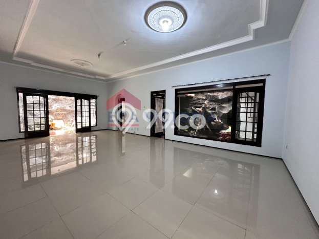 Dijual Rumah 6 Kamar Lokasi Strategis Nyaman dan Strategis di Lowokwaru Dijual Rumah 6 Kamar Lokasi Strategis Nyaman dan Strategis di Lowokwaru