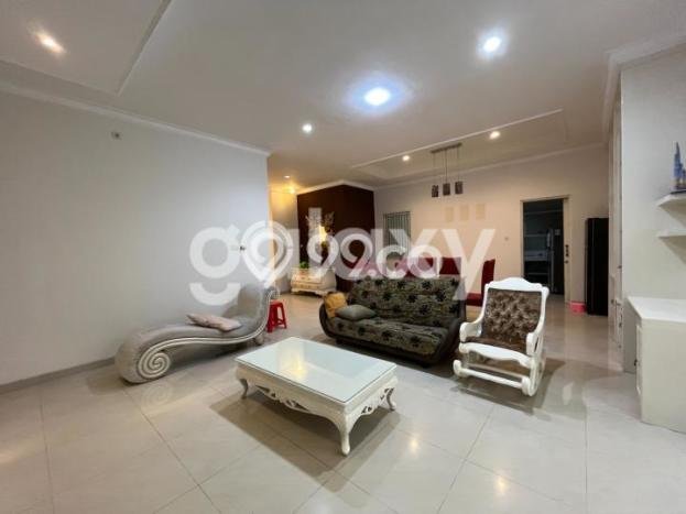 Rumah Sewa Surabaya LT 240m2 LB 350m2 Kawasan Kalisari Rumah Sewa Surabaya LT 240m2 LB 350m2 Kawasan Kalisari