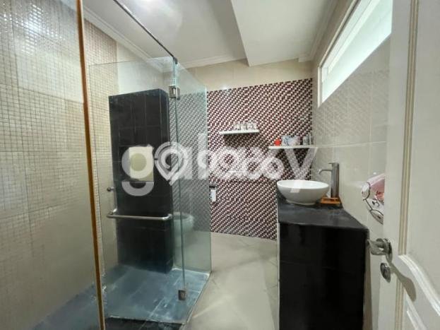 Rumah Sewa Surabaya LT 240m2 LB 350m2 Kawasan Kalisari Rumah Sewa Surabaya LT 240m2 LB 350m2 Kawasan Kalisari