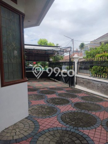 Jual Rumah Mewah Megah Dengan View Cantik di Bandung Kota, Bandung Jual Rumah Mewah Megah Dengan View Cantik di Bandung Kota, Bandung