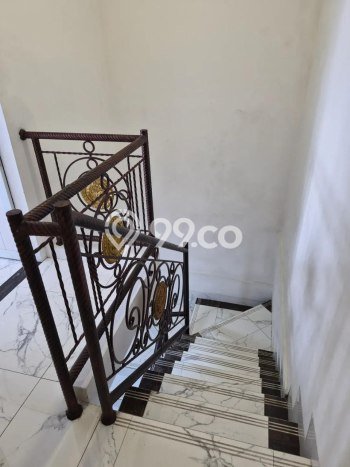 Rumah Modern Cantik 3 KT Bisa Langsung Pindah di Margahayu Rumah Modern Cantik 3 KT Bisa Langsung Pindah di Margahayu