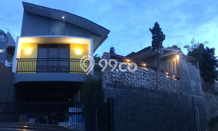 Dijual Hunian Rumah Terawat 4 Kamar di Cibeunying, Bandung Dijual Hunian Rumah Terawat 4 Kamar di Cibeunying, Bandung