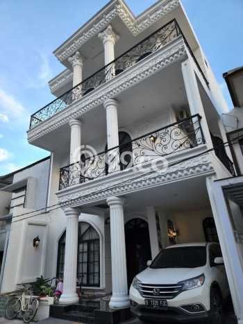 Dijual Rumah Premium dengan Fasilitas Sekitar Komplit di Antapani, Bandung Dijual Rumah Premium dengan Fasilitas Sekitar Komplit di Antapani, Bandung
