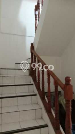 Rumah Elit Modern Tanpa Renovasi di Buah Batu Bandung Rumah Elit Modern Tanpa Renovasi di Buah Batu Bandung