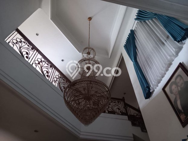 Jual Rumah Mewah Megah Dengan View Cantik di Bandung Kota, Bandung Jual Rumah Mewah Megah Dengan View Cantik di Bandung Kota, Bandung