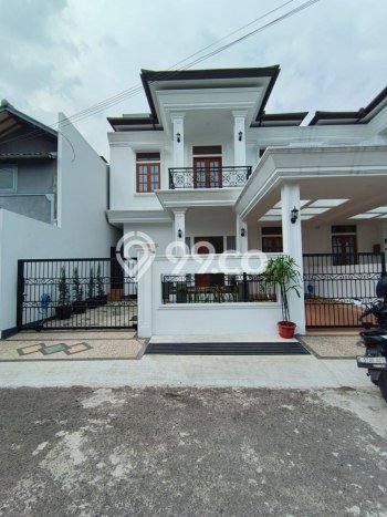 Sewa Rumah Murah di Buah Batu Bandung Punya 5 Kamar Tidur Sewa Rumah Murah di Buah Batu Bandung Punya 5 Kamar Tidur