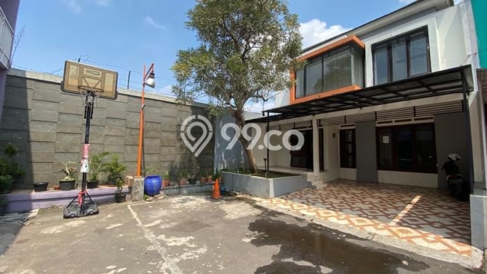 Rumah Luas Asri 3 KT Siap Pakai di Buah Batu Bandung Rumah Luas Asri 3 KT Siap Pakai di Buah Batu Bandung