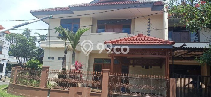 Rumah Luxury Modern Tanpa Renovasi di Buah Batu Bandung Rumah Luxury Modern Tanpa Renovasi di Buah Batu Bandung