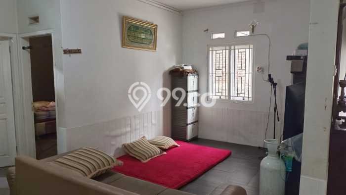 Jual Rumah Strategis Bagus Punya 4 KT di Coblong Bandung SHM Jual Rumah Strategis Bagus Punya 4 KT di Coblong Bandung SHM