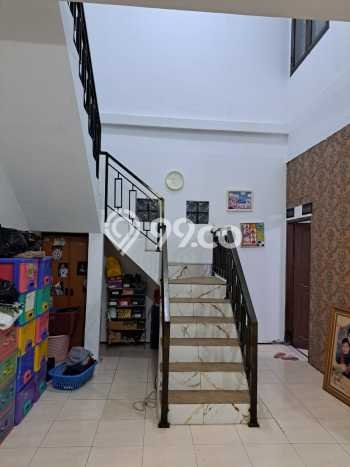 Siap Huni Rumah Mewah 7 Kamar di Lengkong Dekat ke Mana Pun Siap Huni Rumah Mewah 7 Kamar di Lengkong Dekat ke Mana Pun