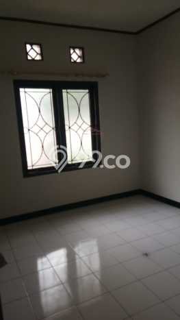 For Sale Hunian Rumah Terawat 4 Kamar di Bandung Kota, Bandung For Sale Hunian Rumah Terawat 4 Kamar di Bandung Kota, Bandung