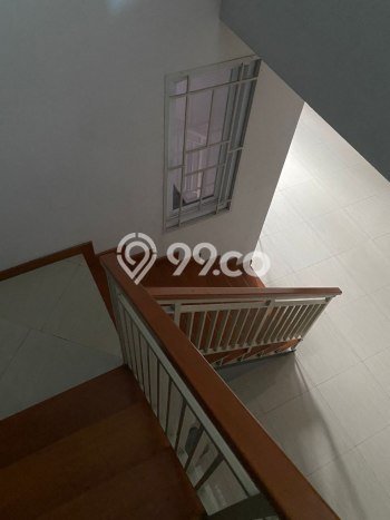 Rumah Luas Asri 8 KT Siap Pakai di Cisaranten Bandung Rumah Luas Asri 8 KT Siap Pakai di Cisaranten Bandung