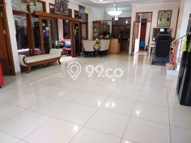Dijual Rumah Luas Megah Dengan View Eksklusif di Bandung Kota, Bandung Dijual Rumah Luas Megah Dengan View Eksklusif di Bandung Kota, Bandung