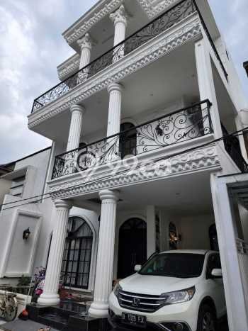 Dijual Rumah Premium dengan Fasilitas Sekitar Komplit di Antapani, Bandung Dijual Rumah Premium dengan Fasilitas Sekitar Komplit di Antapani, Bandung